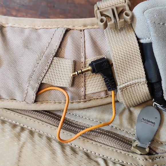 SkullCandy Camelbak rare backback-sand color beige - Picture 7 of 10